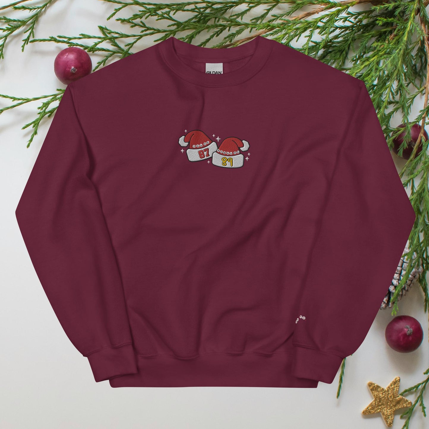 Tayvis Santa Hats Embroidered Unisex Sweatshirt